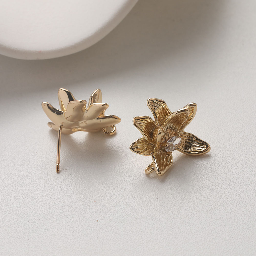4PCS Dainty Flower Ear Studs E - Jewelry Making Head Pins avis et prix